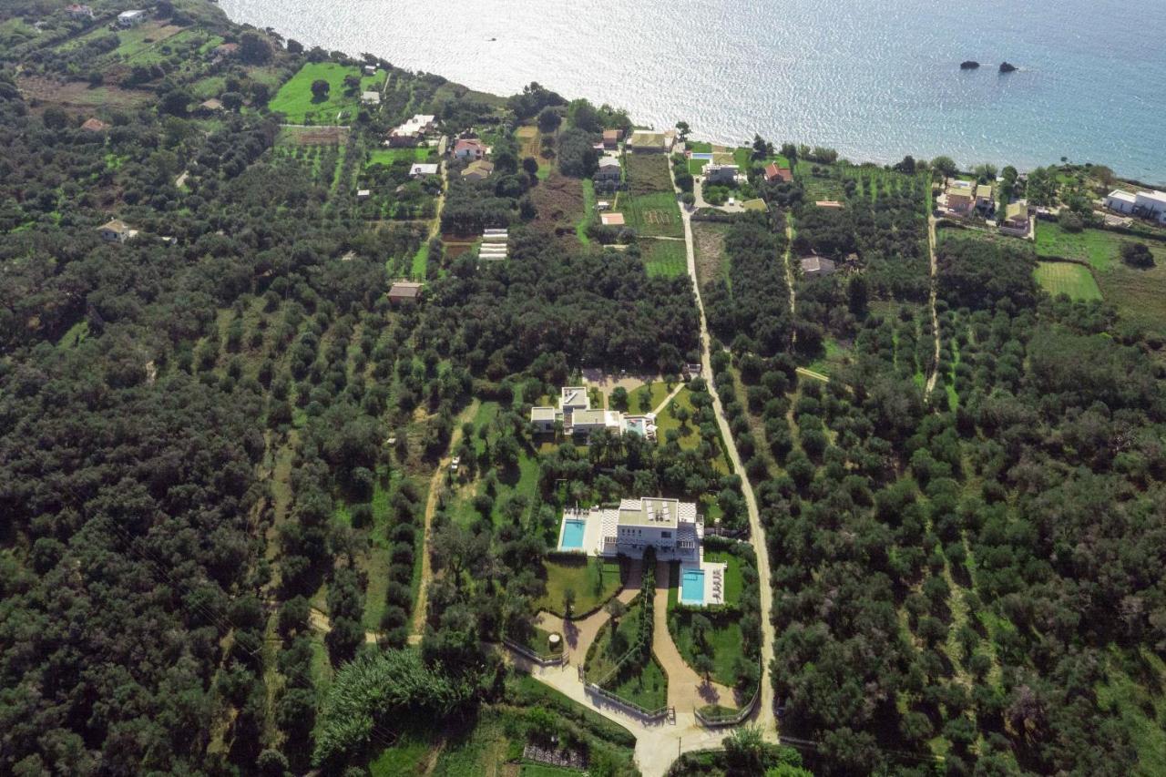 Villa Almyra