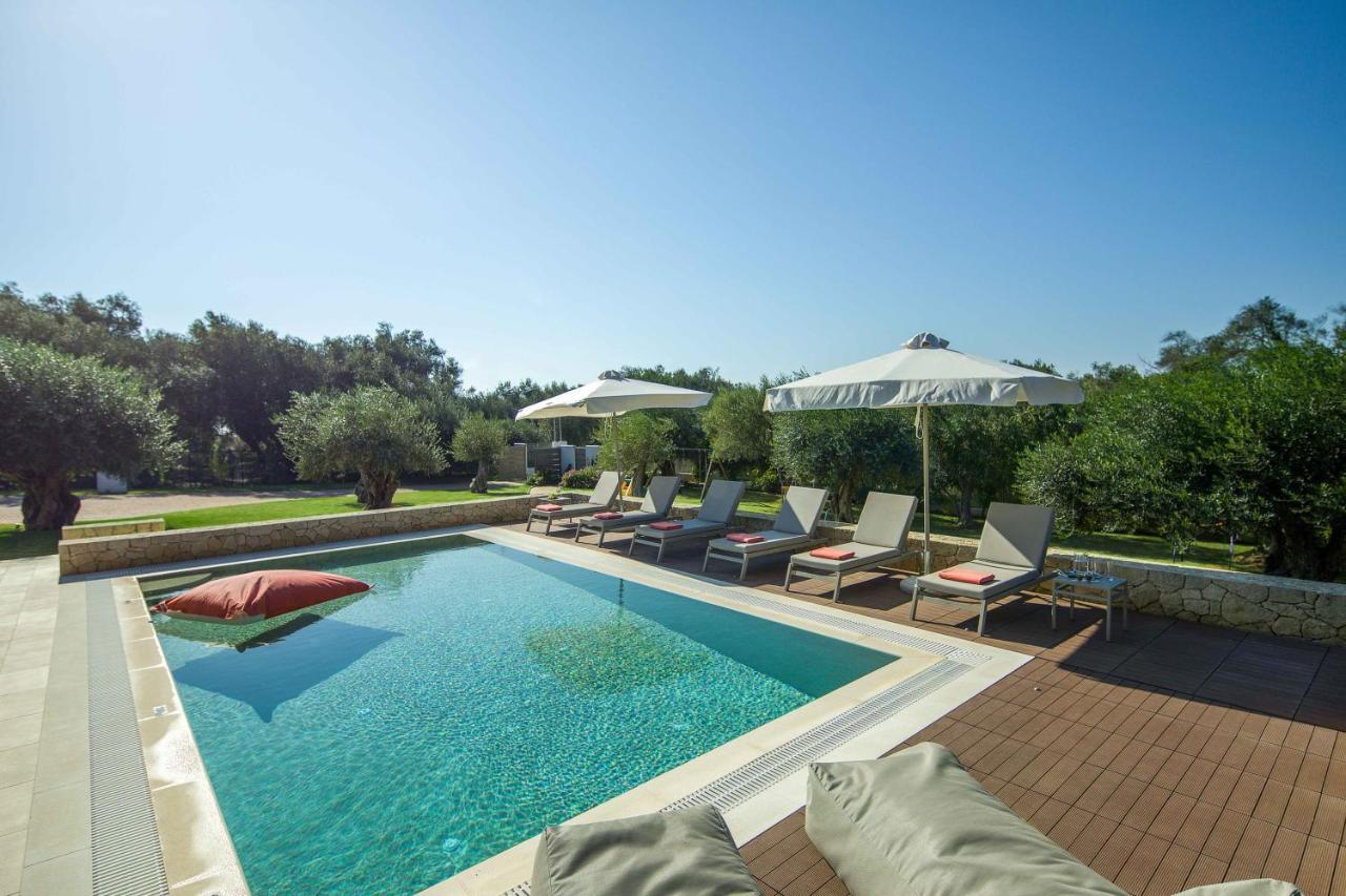 Almyra Villa *
