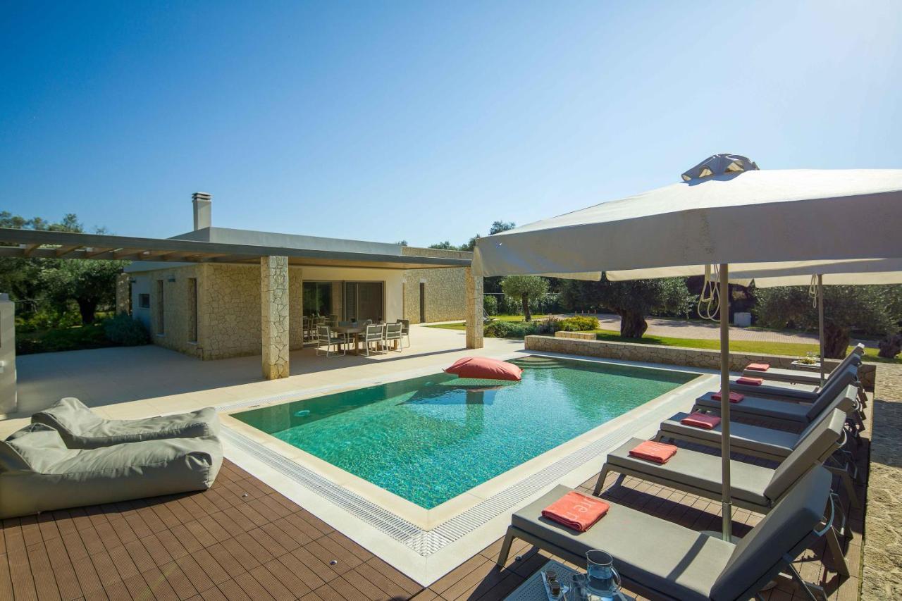 Villa Almyra Halikounas